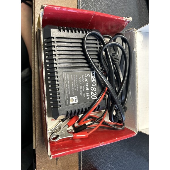 MRC 820 Delta Peak Super Brain AC/DC Quick Charger With Power Cord New - Picture 3 of 3